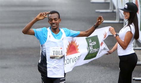 A Maratona de Bogotá: Uma Corrida Contra a Desigualdade Social e o Espirito Olímpico em uma Cidade que Nunca Dorme