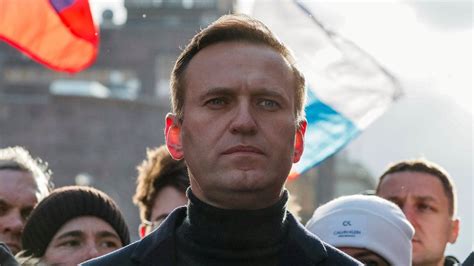  Navalny Poisoning: A Case Study in Russian Political Dissidence